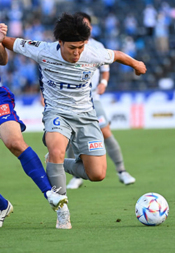 サッカー 輪笠祐士さん