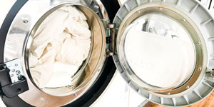 寝具に潜むダニ対策イメージ